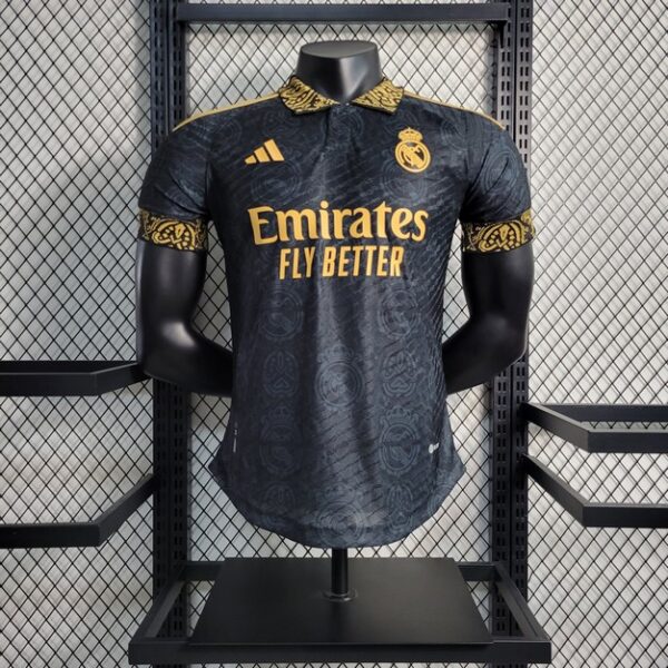 Player Version Real Madrid 2023/24 Classic Edition Jersey