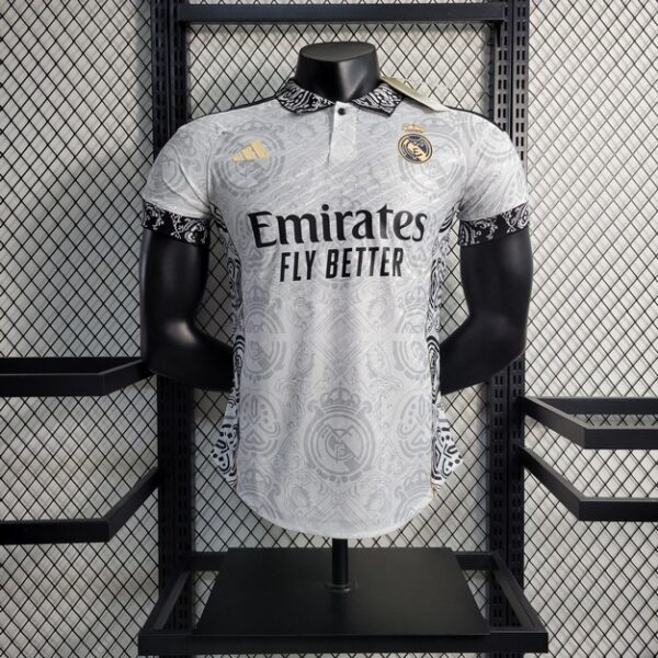 Player Version Real Madrid 2023/24 Classic Edition Jersey